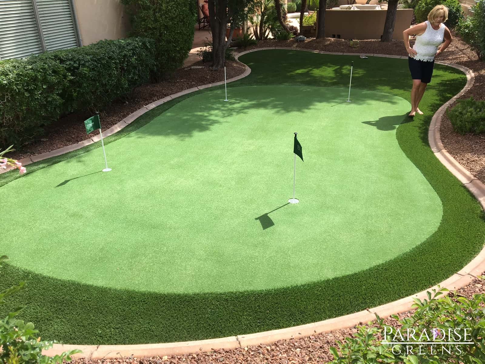 artificial-turf-putting-green-one-scottsdale-custoemr-saves-money