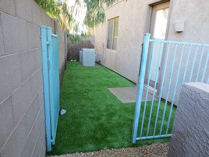 eal synthetic grass