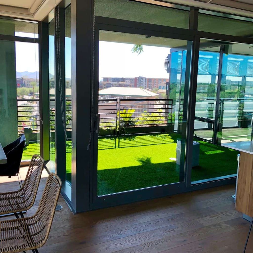 Artificial-Grass-Rooftop-Balcony