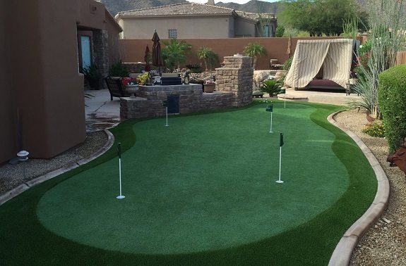 paradise greens putting green