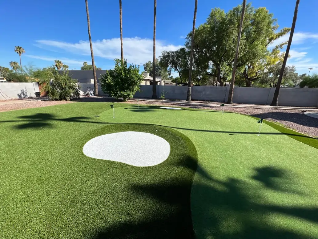 residential backyard putting green